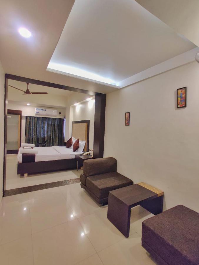Hotel Ashwin Igatpuri Luaran gambar