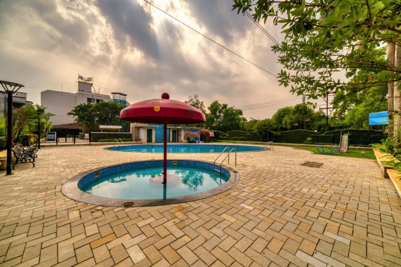Hotel Ashwin Igatpuri Luaran gambar