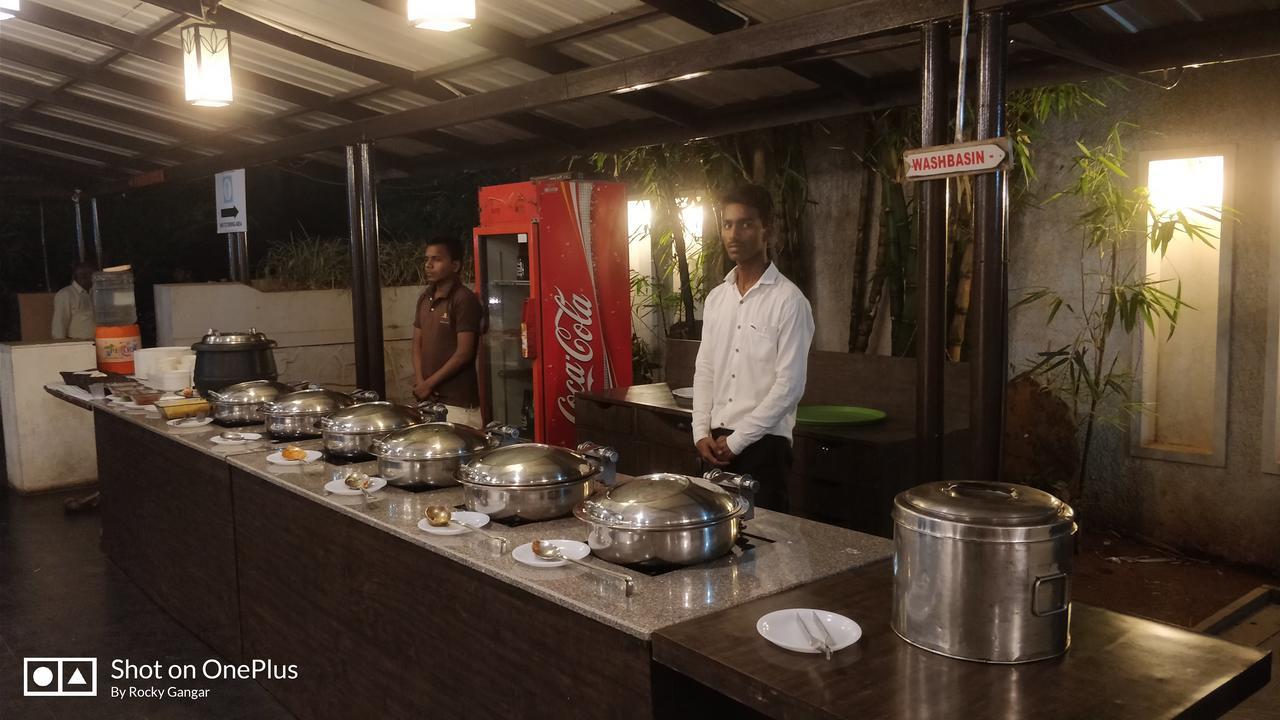 Hotel Ashwin Igatpuri Luaran gambar